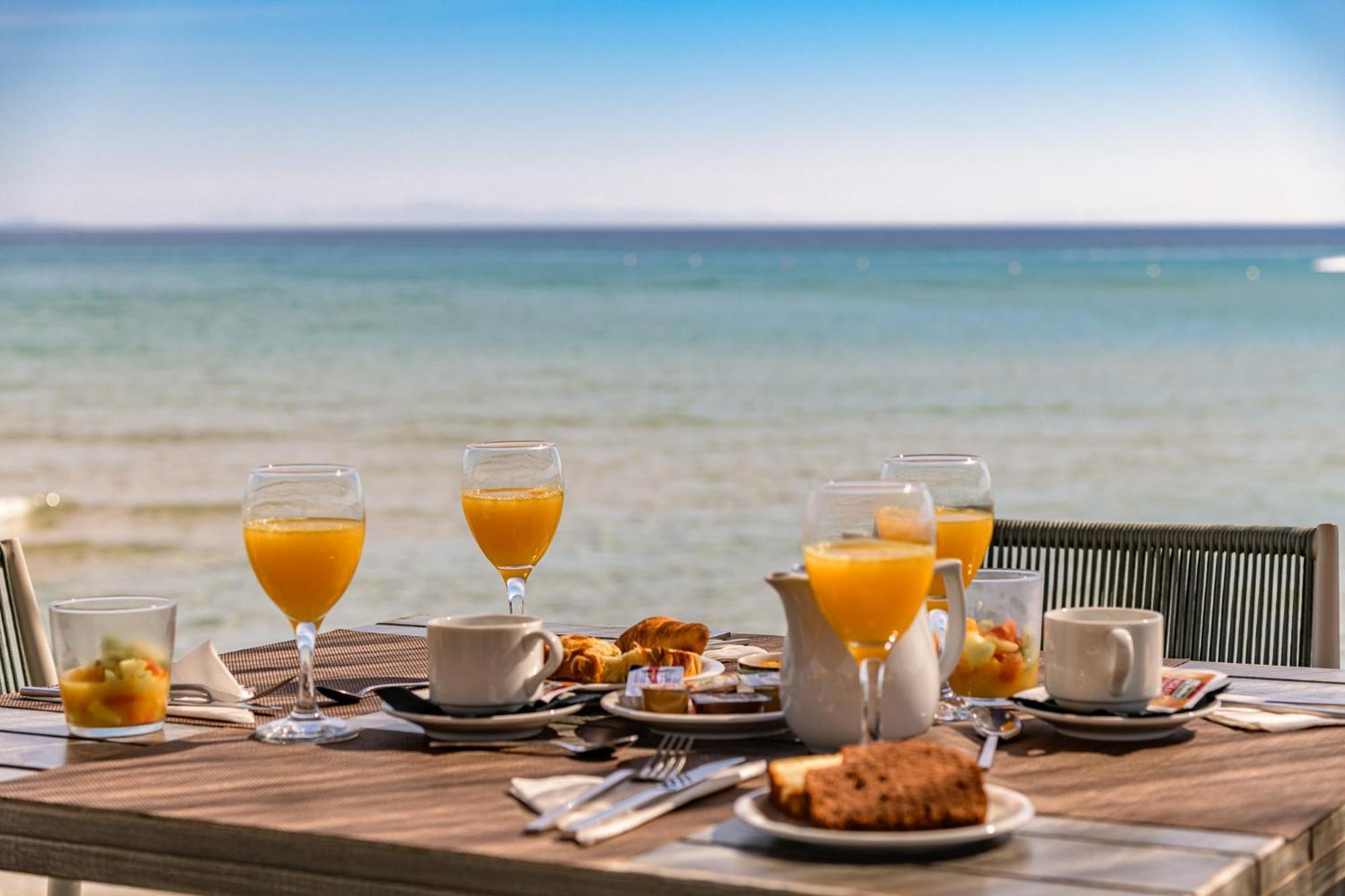 Iakinthos, Tsilivi Beach Экстерьер фото