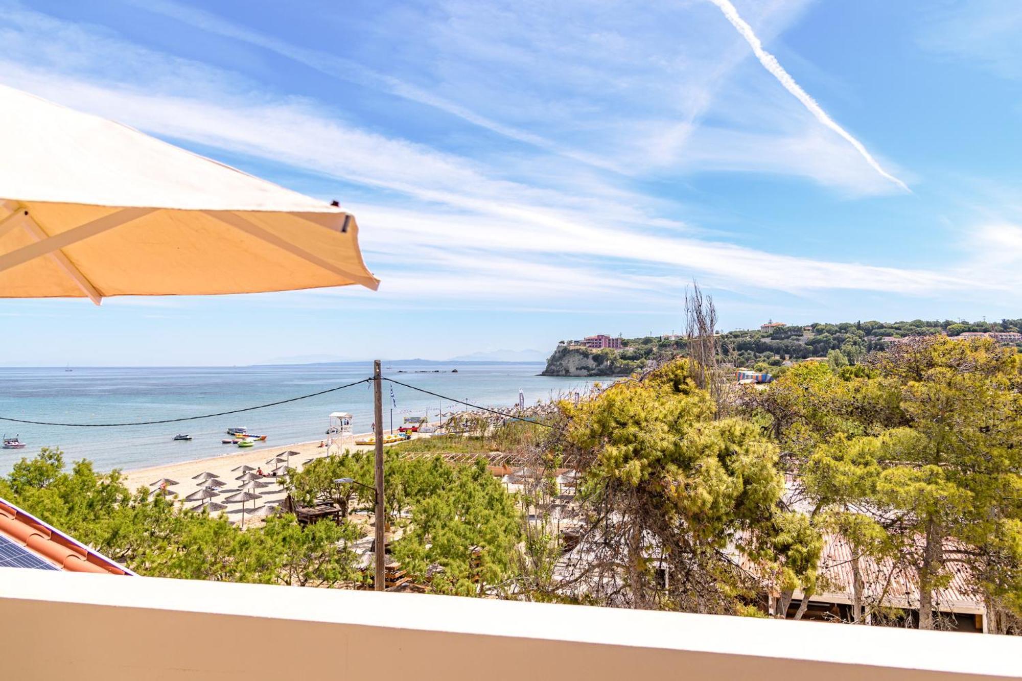 Iakinthos, Tsilivi Beach Экстерьер фото
